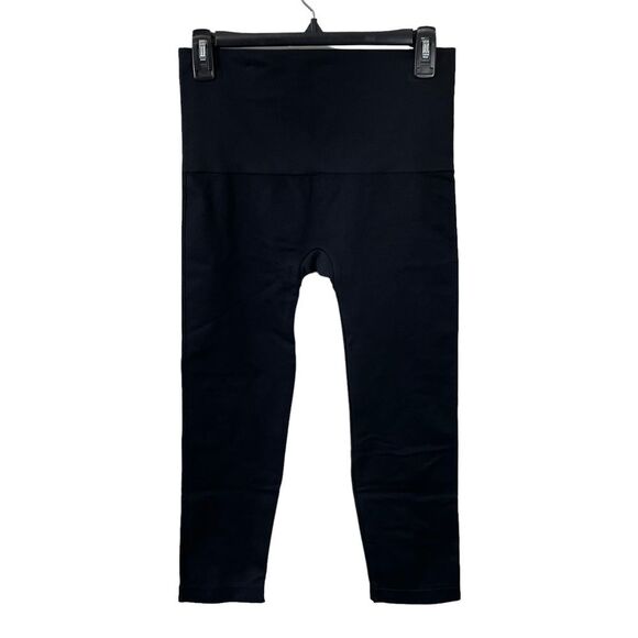 NWT SPANX Look At Me Now Very Black Cropped Leggings Plus Size 1X‎ 20099P - Picture 4 of 7